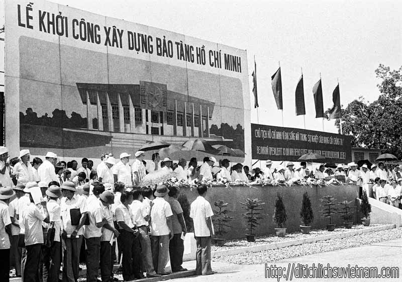 Bảo Tàng Hồ Chí Minh